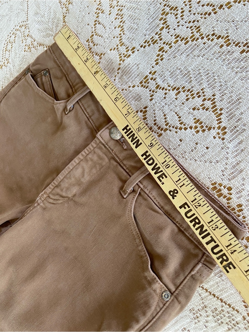 NYDJ Mid Rise LEGGING Stretch Jeans in Camel Brush Demin Size 2 - Picture 5 of 14